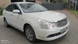 Nissan Bluebird 2012 Nyeupe - 1