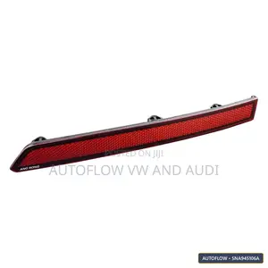 Taa ya Reflector ya Bampa ya Nyuma ya Kulia ya Volkswagen Tiguan Mk2 (5NA945106A)