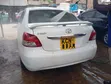 Toyota Belta 2010 Nyeupe - 4