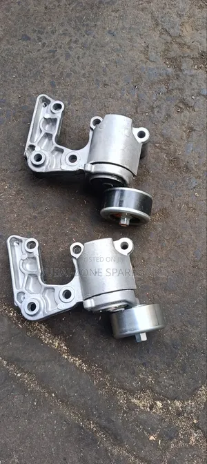 Toyota Mark X / Crown Tensioner (4GR Engine)
