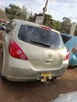 Nissan Tiida 2008 Beige - 3
