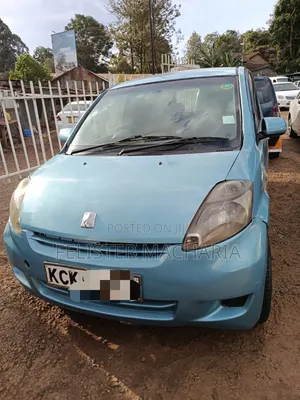 Toyota Passo 2010 Bluu