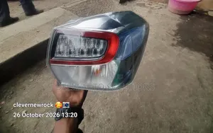 Subaru Impreza G4/GP/XV Clear Tail Lights (Zilizotumika)