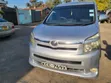 Toyota Voxy 2009 Silver - 2