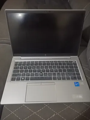 Laptop HP EliteBook 840 G8 16GB RAM, 256GB SSD