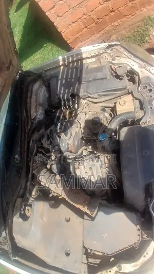 Toyota Crown 2006 Pearl