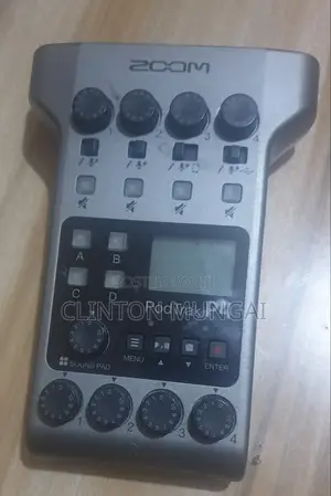 Zoom PodTrak P4 Rekoda ya Podikasti