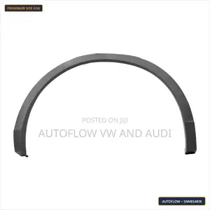 Volkswagen Tiguan 2016-2023 Rear Left Fender Moulding