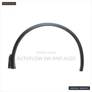 VW Tiguan R-Line Fender Moulding (2016-2023) - Front Right