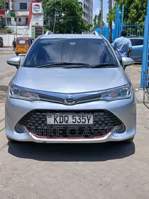Toyota Corolla Fielder 1.5 Petrol FWD 2016 Silver