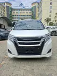 Toyota Esquire 2019 Hybrid - 2