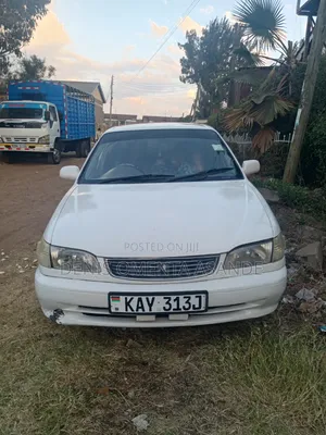 Toyota Corolla X 1.3 Automatic 2000 Nyeupe