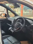 Toyota Esquire 2.0 FWD 8-Seater 2019 White - 4