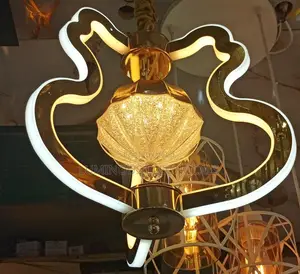 Modern Luxury Gold Wavy Ring LED Chandelier