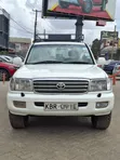 Toyota Land Cruiser HDJ 100 2004 - 2