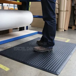 Black Domed Anti-Fatigue Bubble Mat 90x60cm