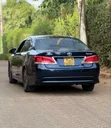 Toyota Crown 2013 Bluu - 3