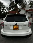 Subaru Forester 2018 Nyeupe - 1