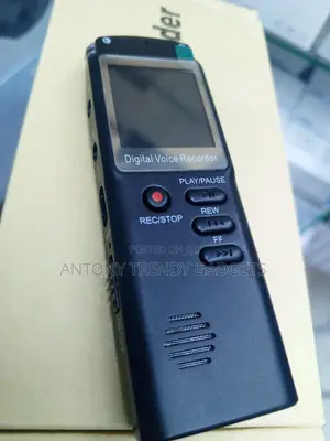 8GB Digital Voice Recorder & MP3 Player