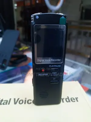 Mini Digital Audio Recorder & MP3 Player (8GB)