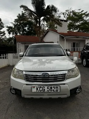 Subaru Forester 2009 Nyeupe