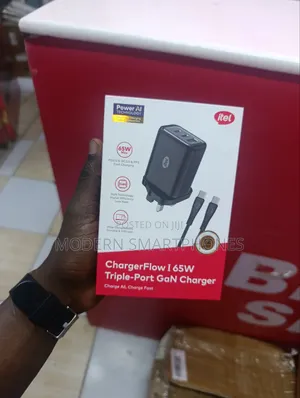 Itel ChargerFlow 65W GaN Charger ya Milango Mitatu