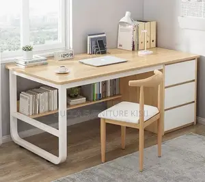 Custom Home Office Computer Desk na Uhifadhi