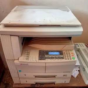 Kyocera KM-2050 Photocopier
