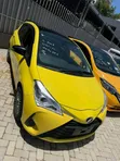 Toyota Vitz 2019 Yellow - 4