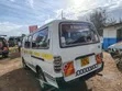 Toyota HiAce 2004 Nyeupe - 3