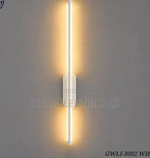 Minimalist LED Wall Sconce