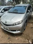 Toyota Wish 2010 Silver - 1