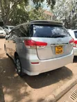 Toyota Wish 2010 Silver - 3