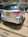 Toyota Wish 2010 Silver - 4