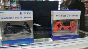 Chipped PS4 Standard 500GB with 2 Controllers