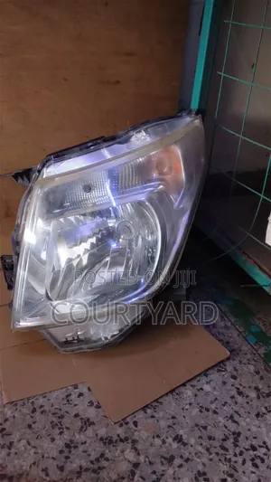 Suzuki Wagon R Headlights 2015