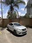 Nissan Latio 1.2 2013 Nyeupe - 2