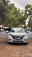 Honda Vezel 1.5 Hybrid 2WD 2019 White - 5