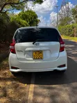 Nissan Note 2017 Nyeupe - 5