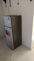 Ramtons Friji la Milango Miwili 213L (Fedha) - 3
