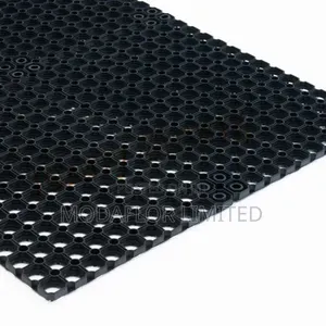 Hollow Drainage Floor Mat for Car Wash Work Areas