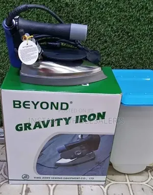 Steam Iron Mpya Kabisa - 1200W
