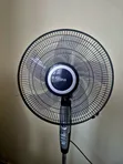 Mika 18" Standing Fan - Mpya Kabisa - 1