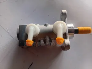 Mitsubishi Canter 4D34, 35, FE Brake Master Cylinder