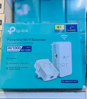 TP-Link AV1000 WiFi Range Extender Powerline WPA7517