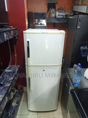 LG Fridge Mlango Mbili (No Frost) Nyeupe