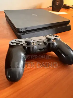 PlayStation 4 Slim 500GB SSD