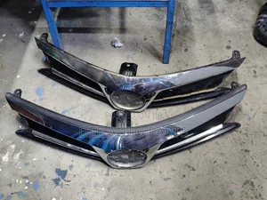 Grille ya Toyota Axio/Fielder 165 Hybrid