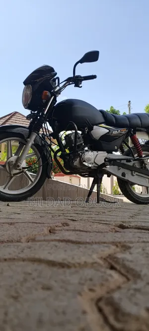 TVS HLX Plus ES 2021 - Black