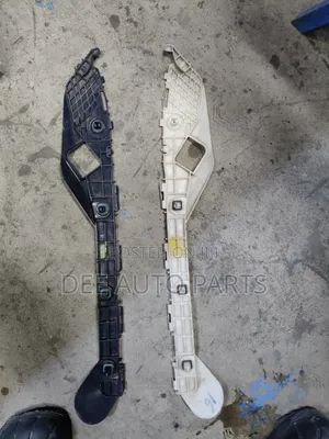 Toyota Wish Bumper Slide (Mbele na Nyuma)
